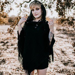 Cozy Autumn Hooded Poncho Dark